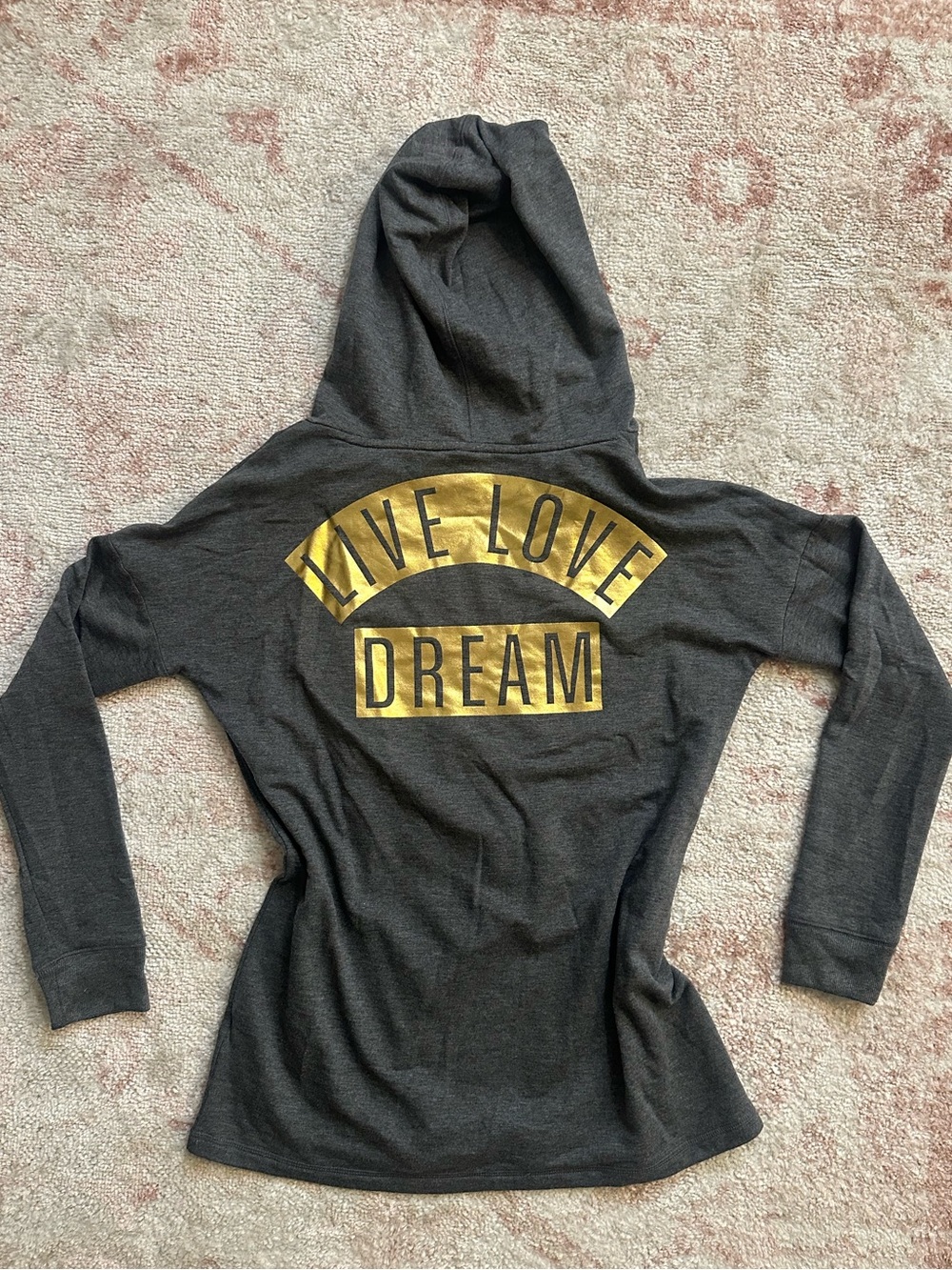 Aeropostale Live Love Dream "97" Hoodie
Shirt - Picture 2 of 4